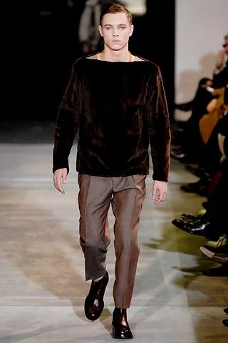 Look 10